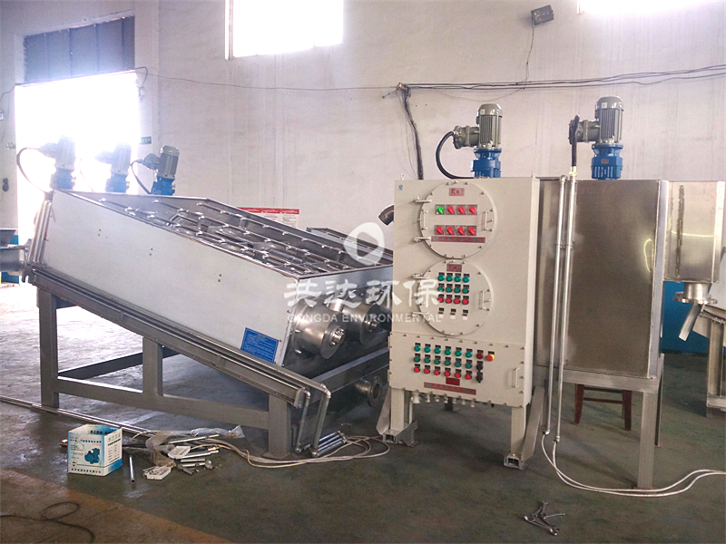 DL疊螺污泥脫水機